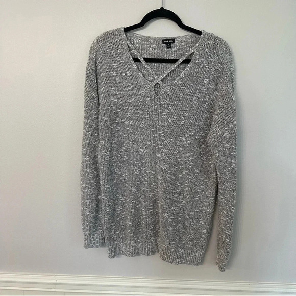 Torrid Criss Cross Gray Marled Long Sleeve Sweater Size 1 or 1X - Picture 4 of 11
